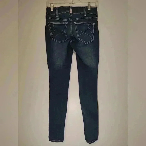 Ariat Women’s Ella Mid Rise Skinny Real Denim Jeans Size  26R - Picture 2 of 6